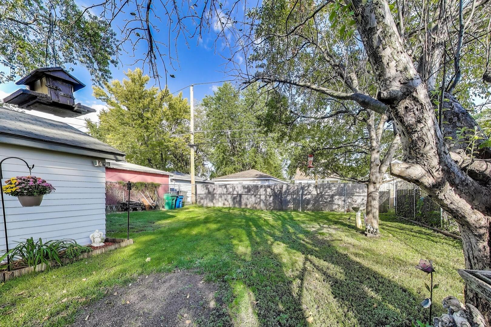 302 S Briggs Street, Joliet, IL 60433