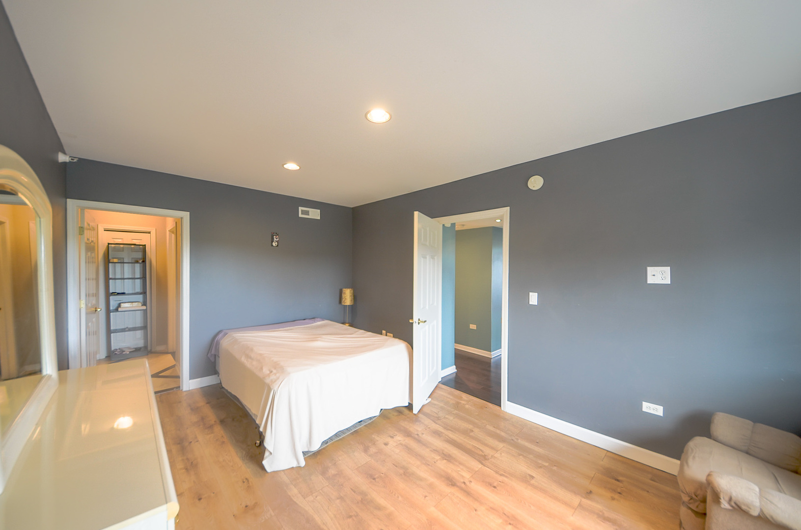 1649 Ashland Avenue #501, Des Plaines, IL 60016