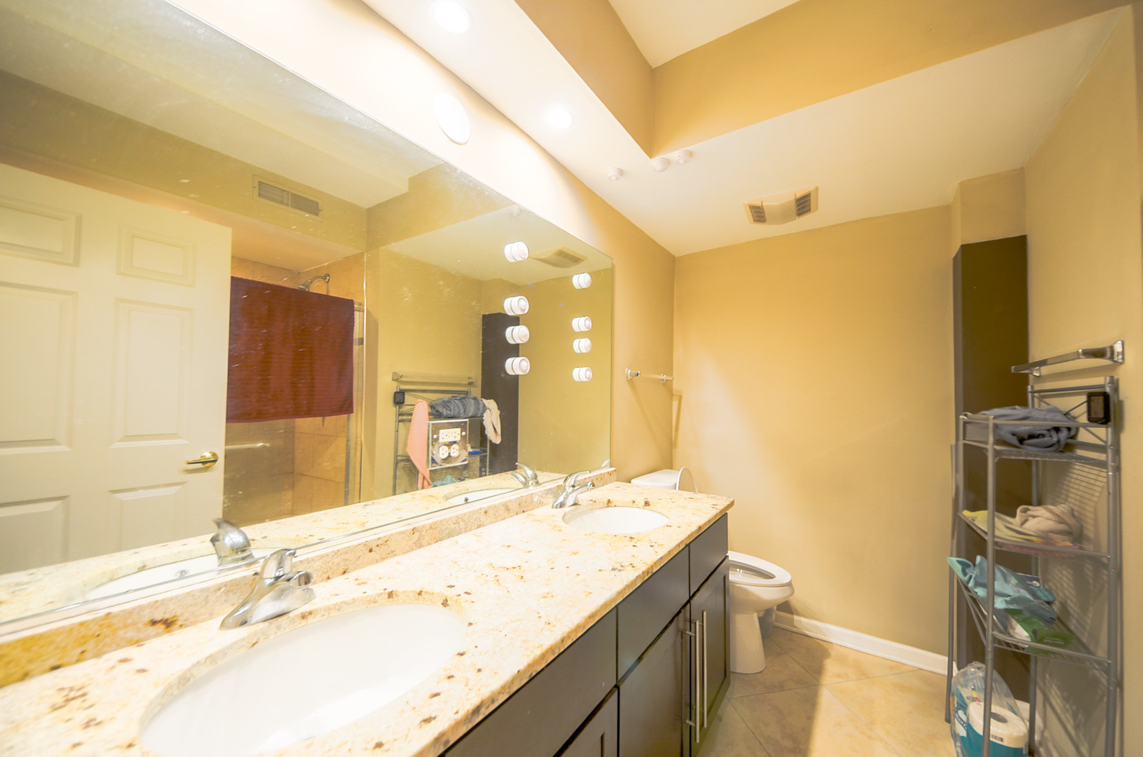 1649 Ashland Avenue #501, Des Plaines, IL 60016