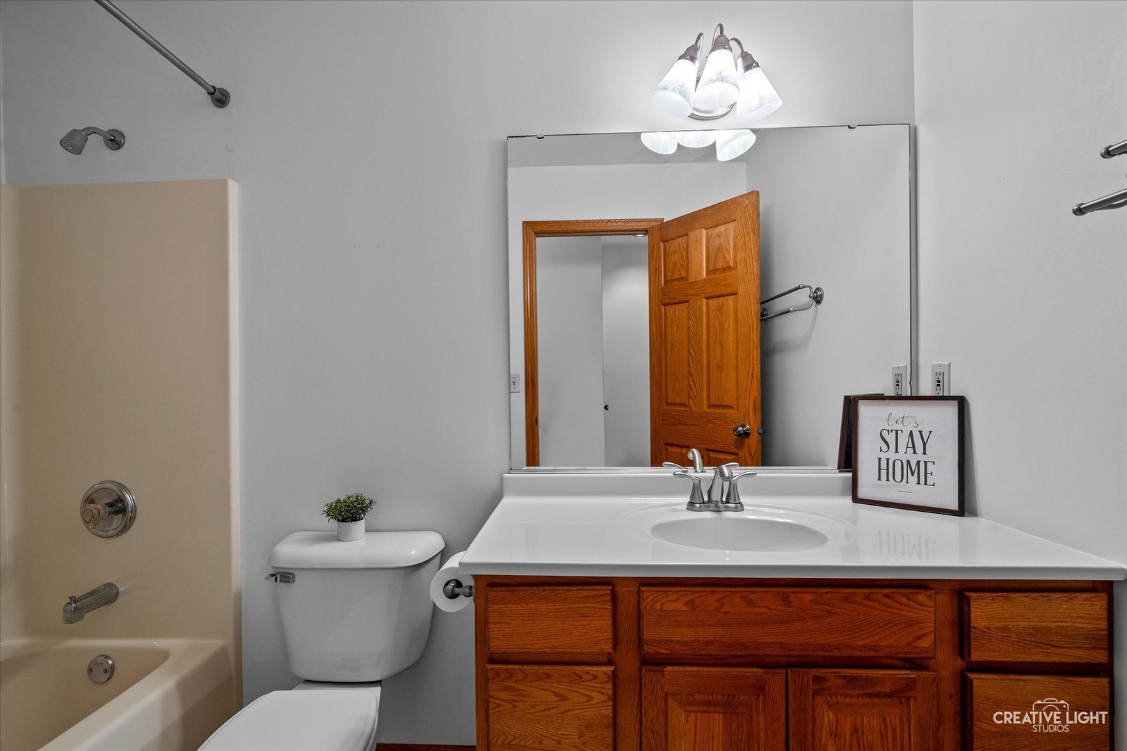 1310 Arneita Street, Sycamore, IL 60178