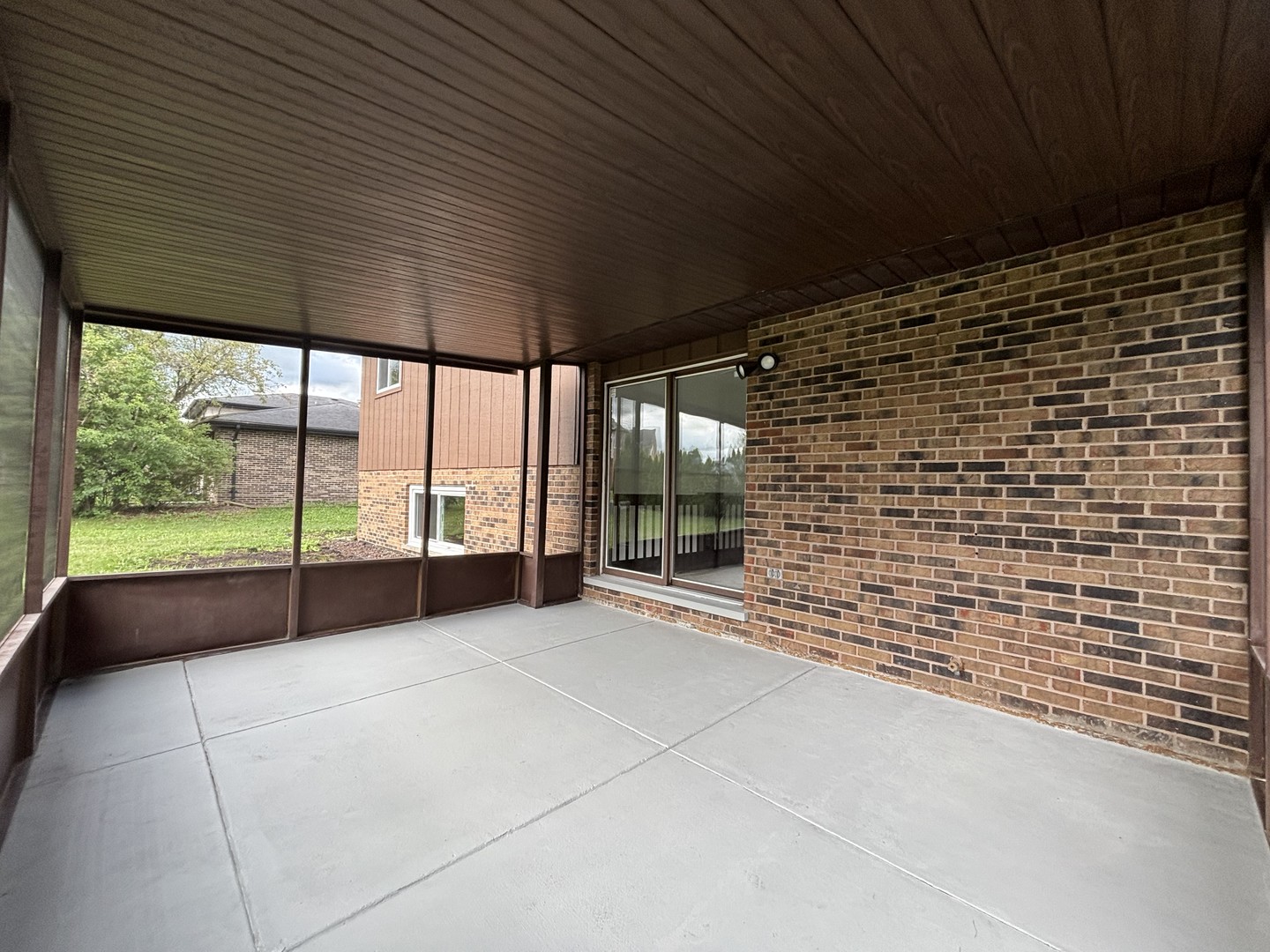 3523 Jacqueline Drive, Crete, IL 60417