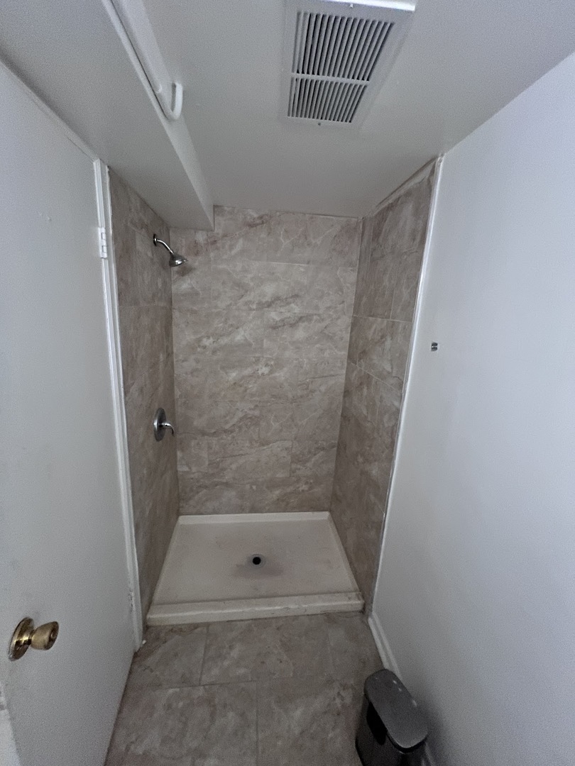 1028 W OAKDALE Avenue #GF, Chicago, IL 60657