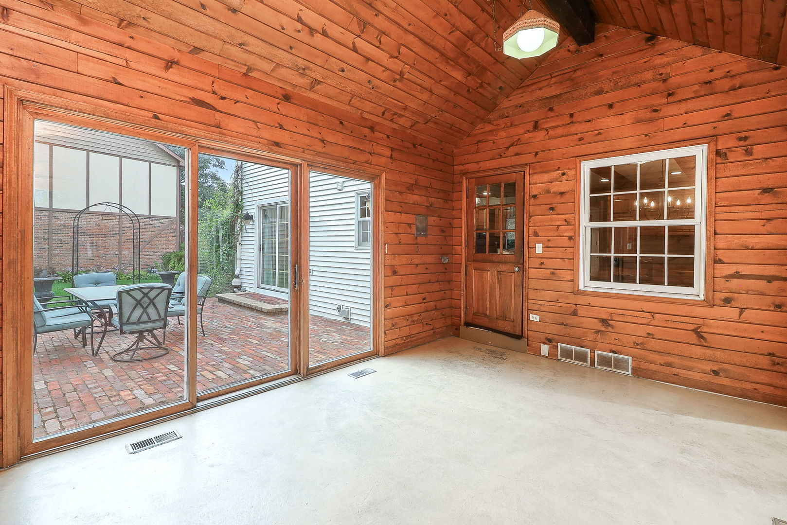 42W641 Jens Jensen Lane, St. Charles, IL 60175