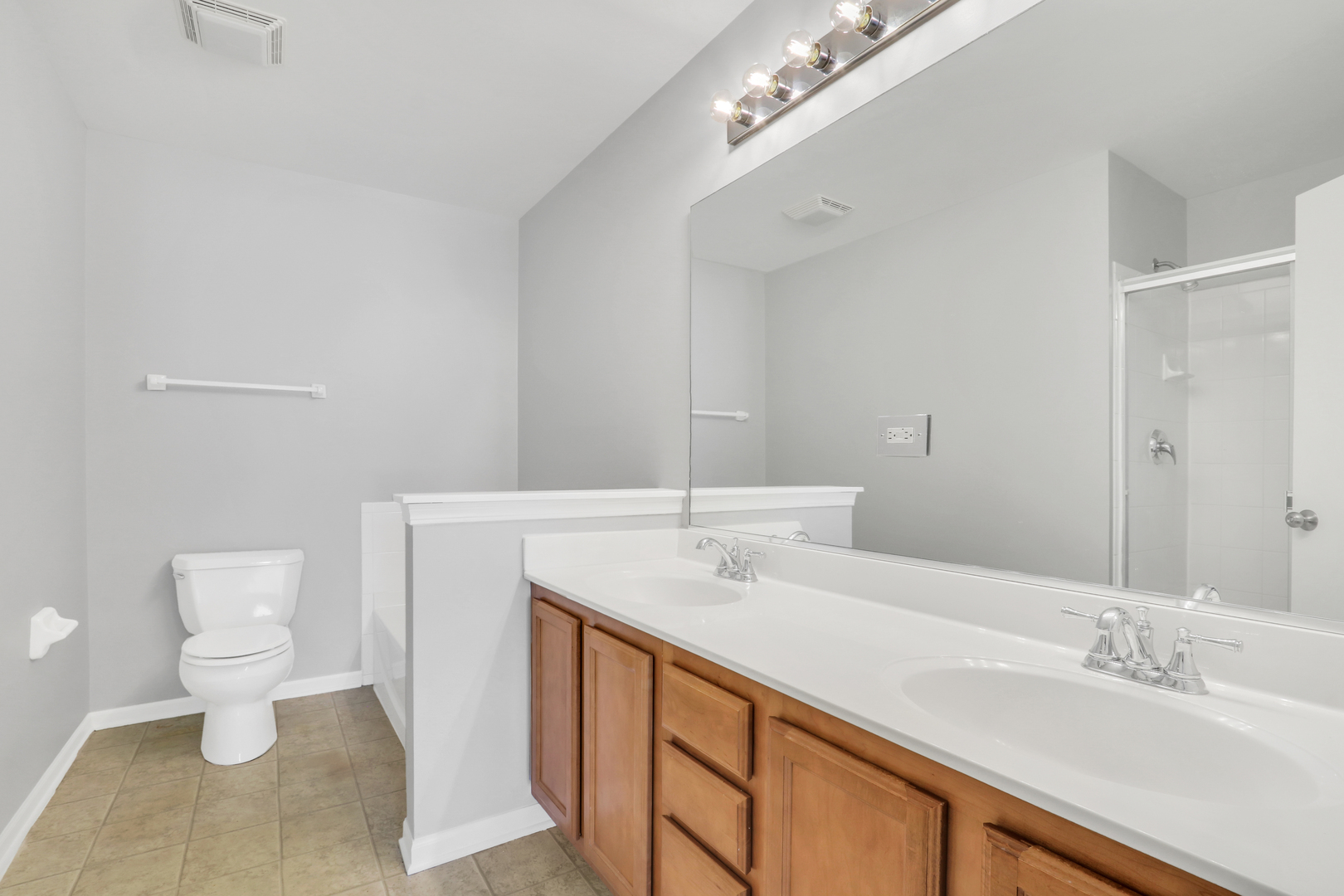 39616 N Warren Lane, Beach Park, IL 60083
