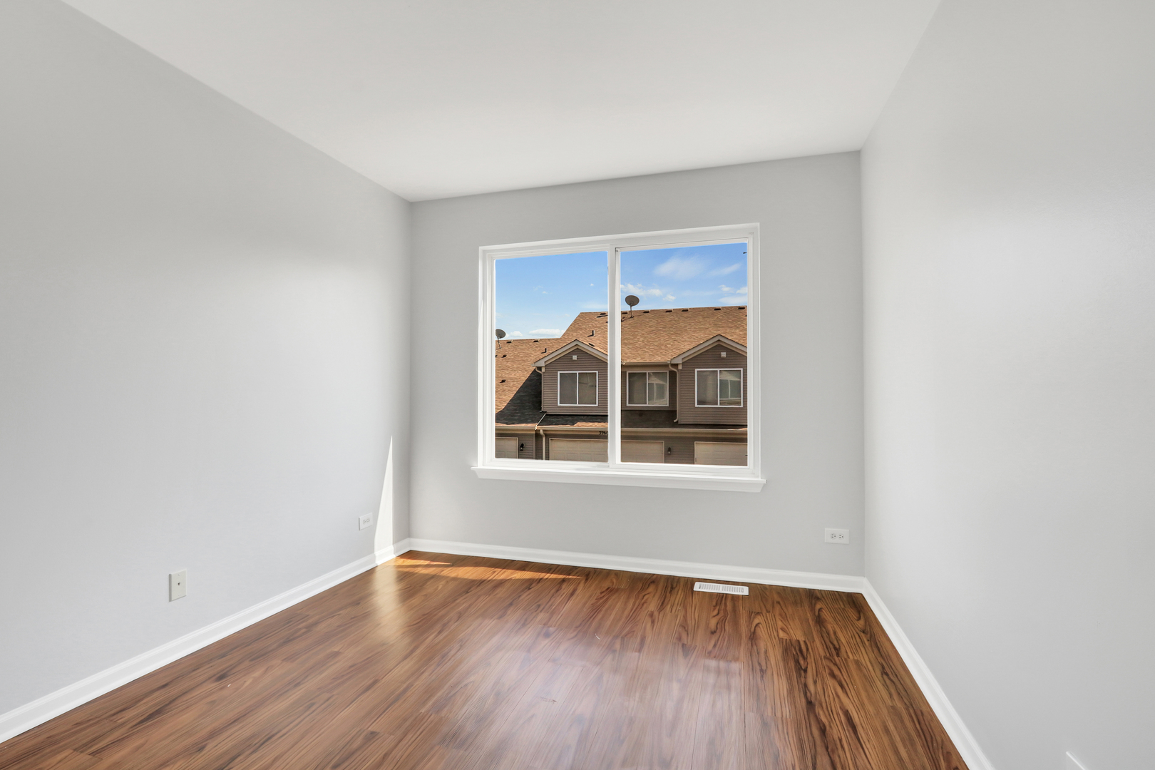 39616 N Warren Lane, Beach Park, IL 60083