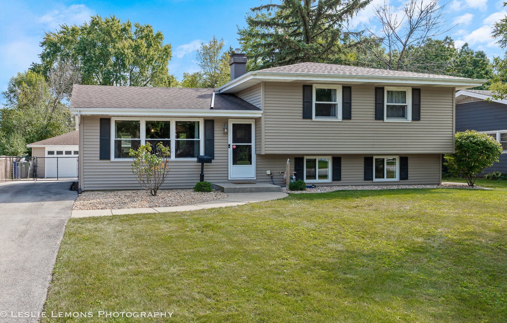 132 Robin Hill Drive, Naperville, IL 60540