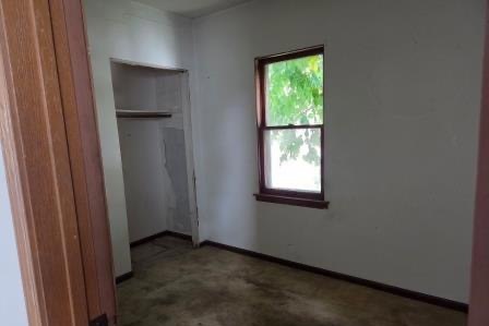 719 Greenbay Avenue, Calumet City, IL 60409