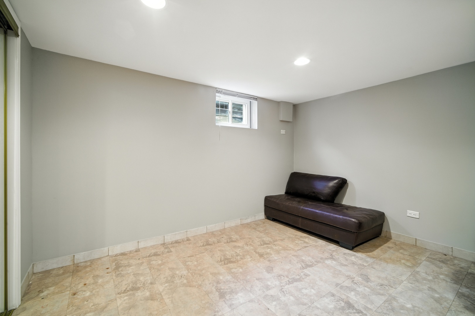 6712 Maple Street, Morton Grove, IL 60053