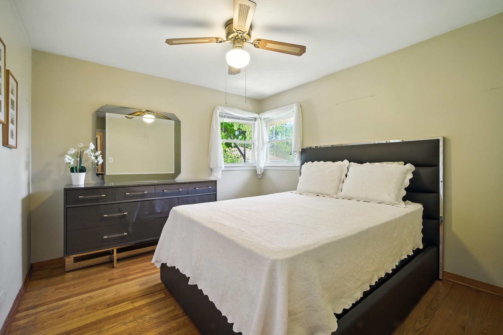 6712 Maple Street, Morton Grove, IL 60053