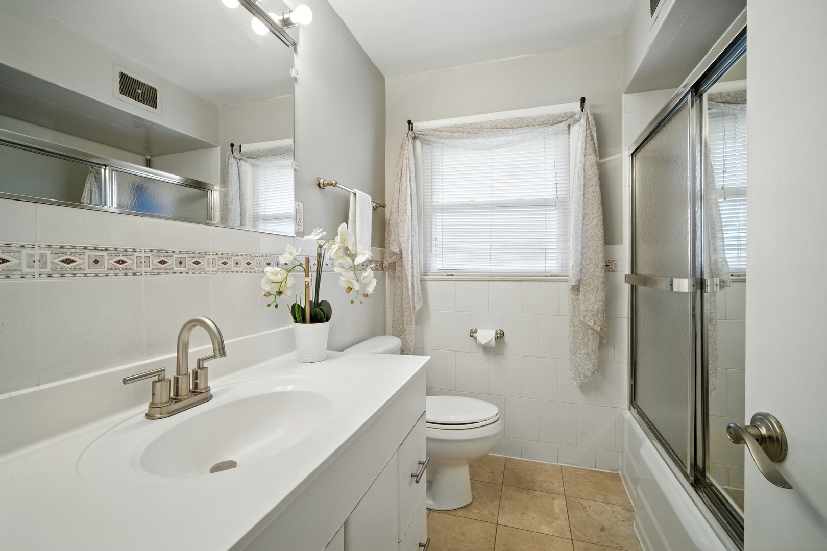 6712 Maple Street, Morton Grove, IL 60053