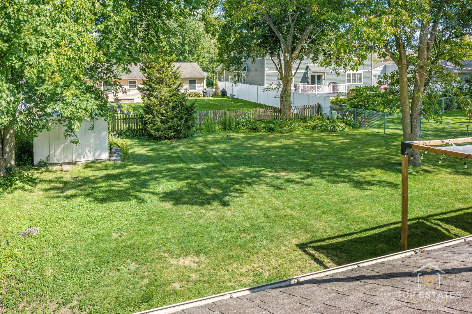 1825 N Kaspar Avenue, Arlington Heights, IL 60004