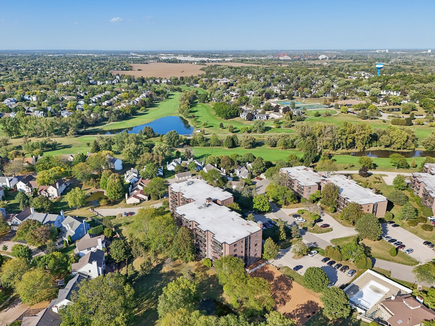 920 Vose Drive #106, Gurnee, IL 60031