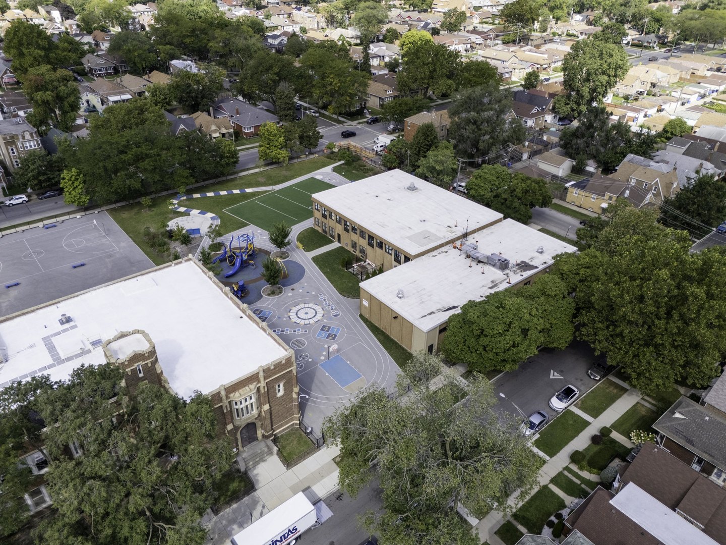 8444 S Essex Avenue, Chicago, IL 60617