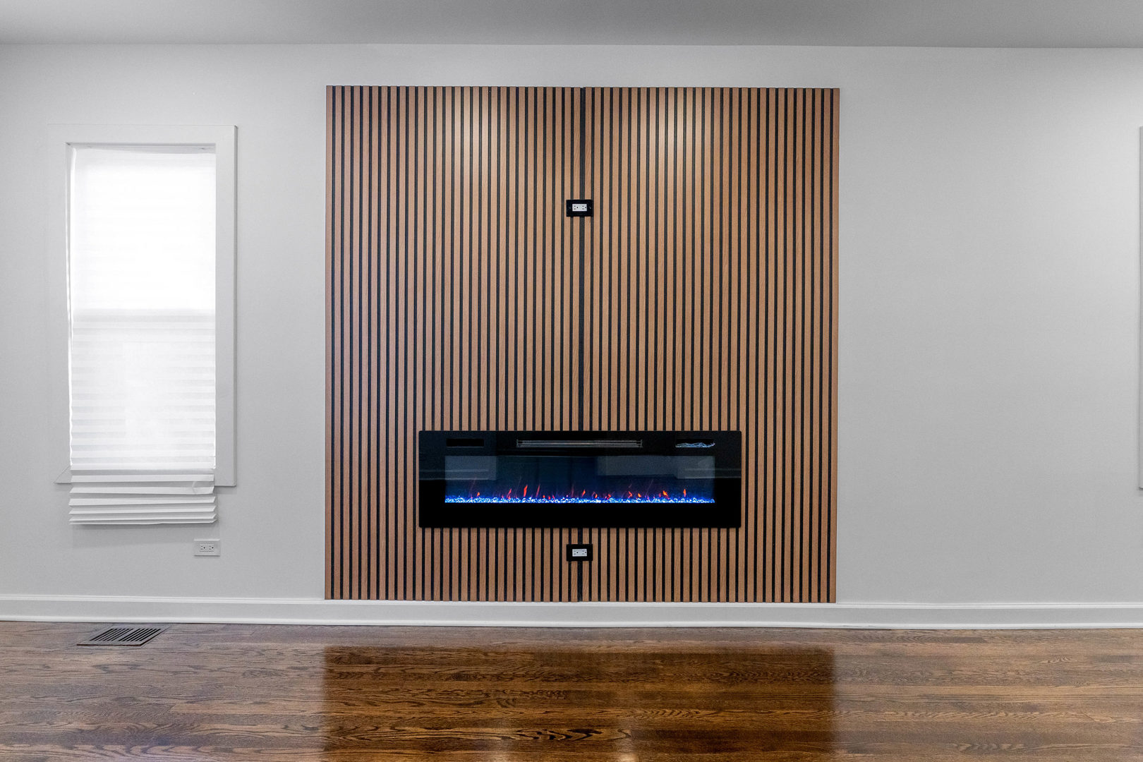 8444 S Essex Avenue, Chicago, IL 60617