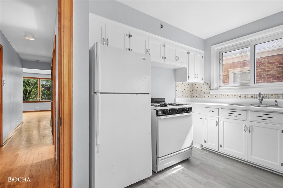 1322 N Austin Boulevard, Oak Park, IL 60302