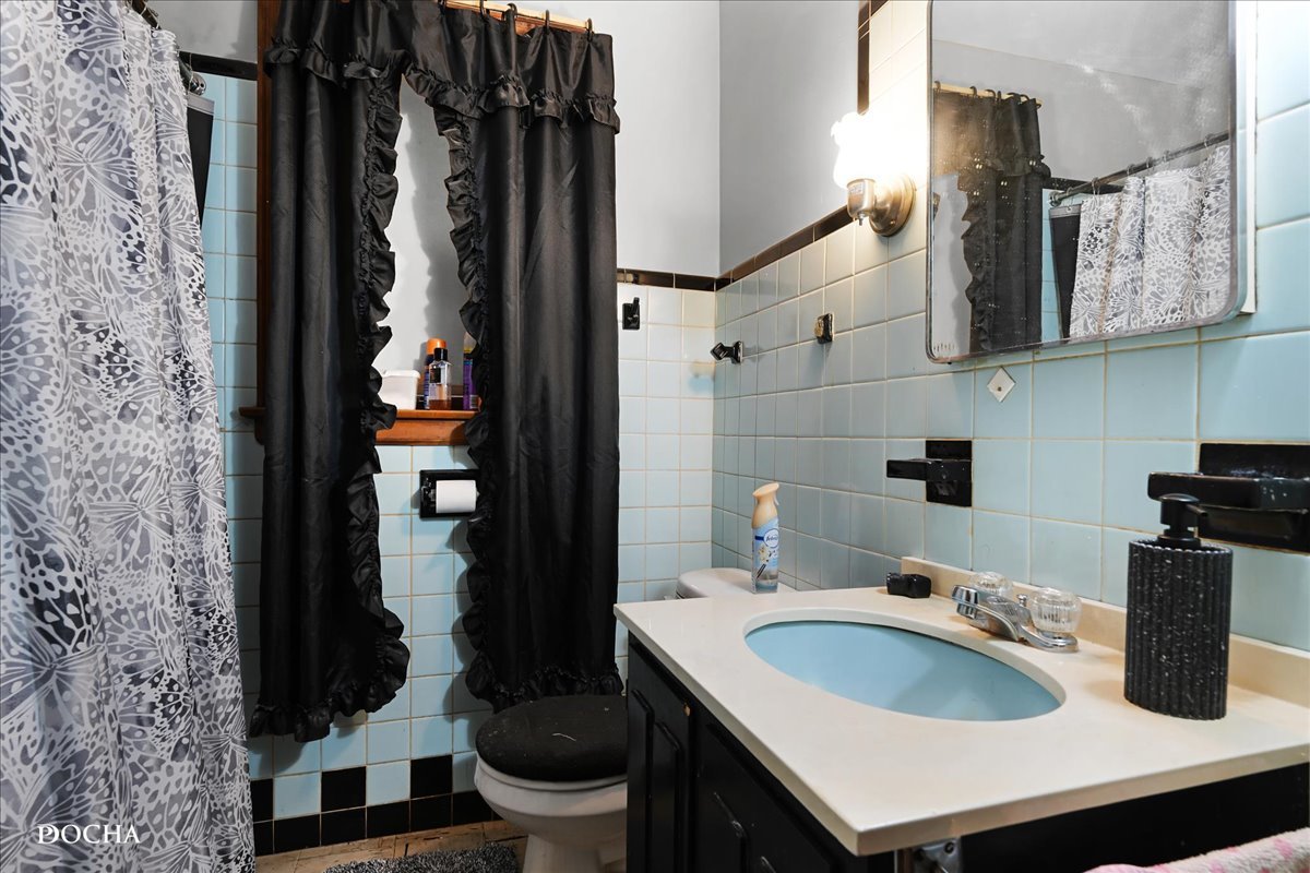 1322 N Austin Boulevard, Oak Park, IL 60302