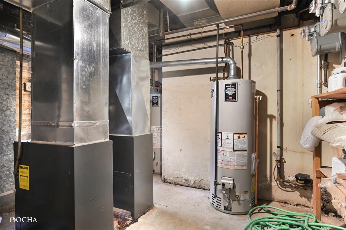 1322 N Austin Boulevard, Oak Park, IL 60302