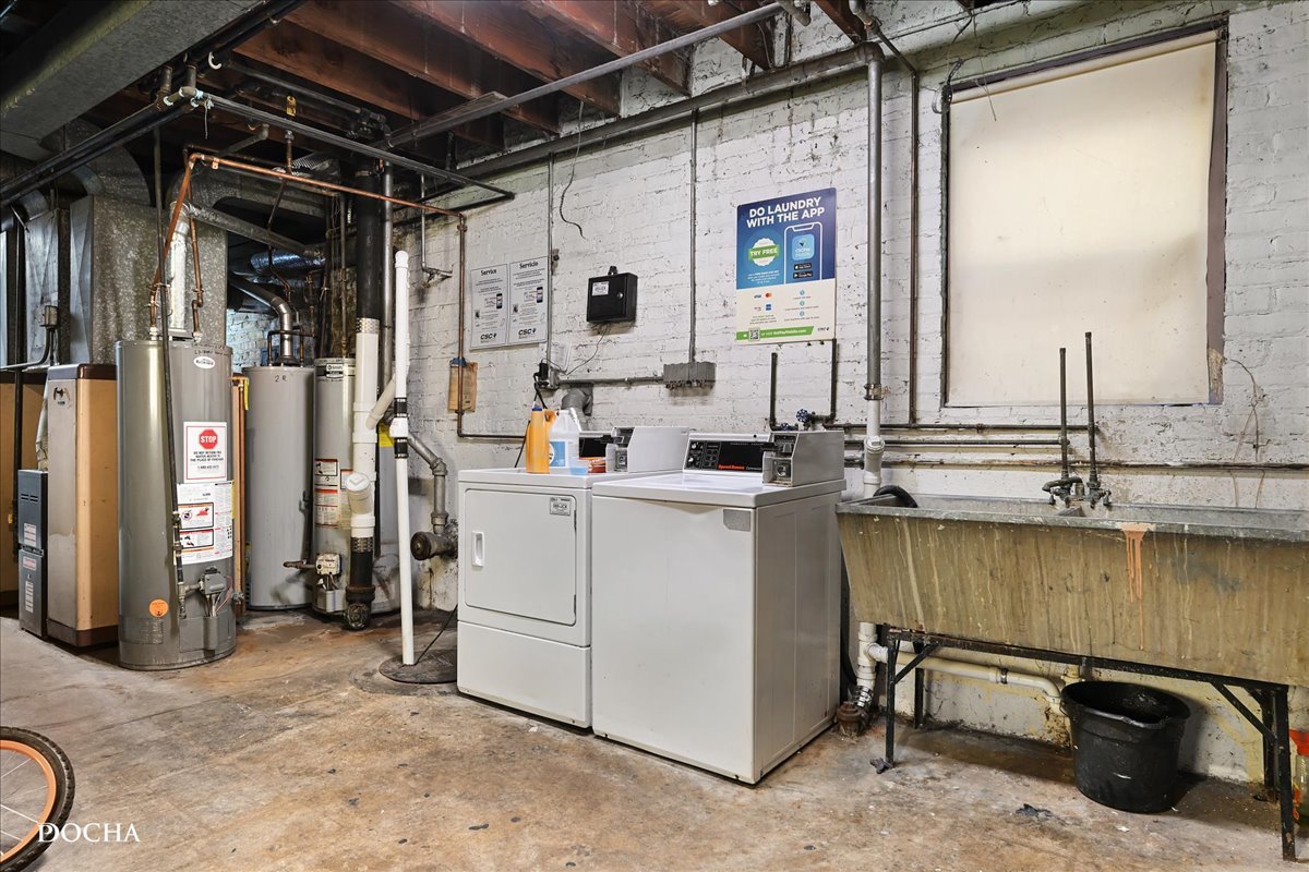 1322 N Austin Boulevard, Oak Park, IL 60302