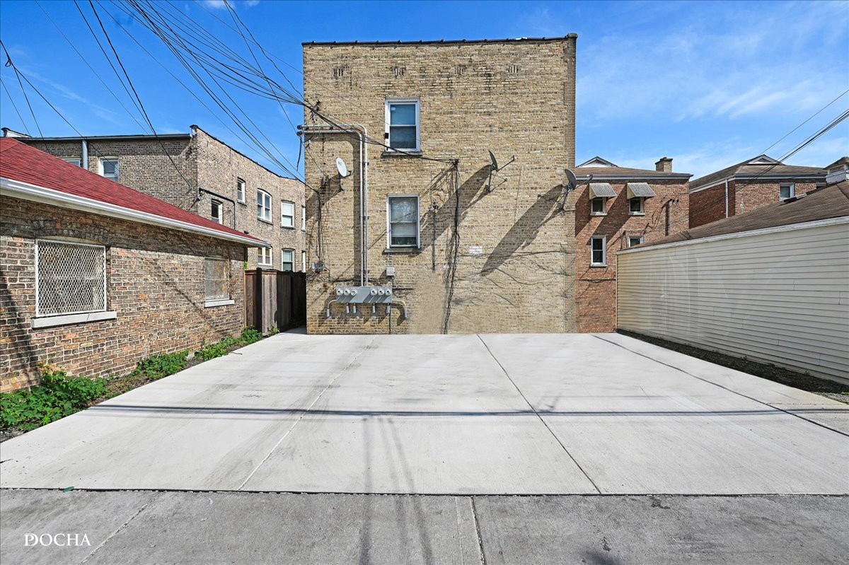 1322 N Austin Boulevard, Oak Park, IL 60302