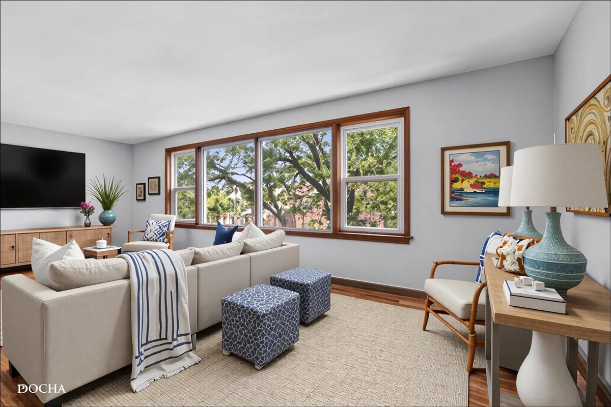 1322 N Austin Boulevard, Oak Park, IL 60302