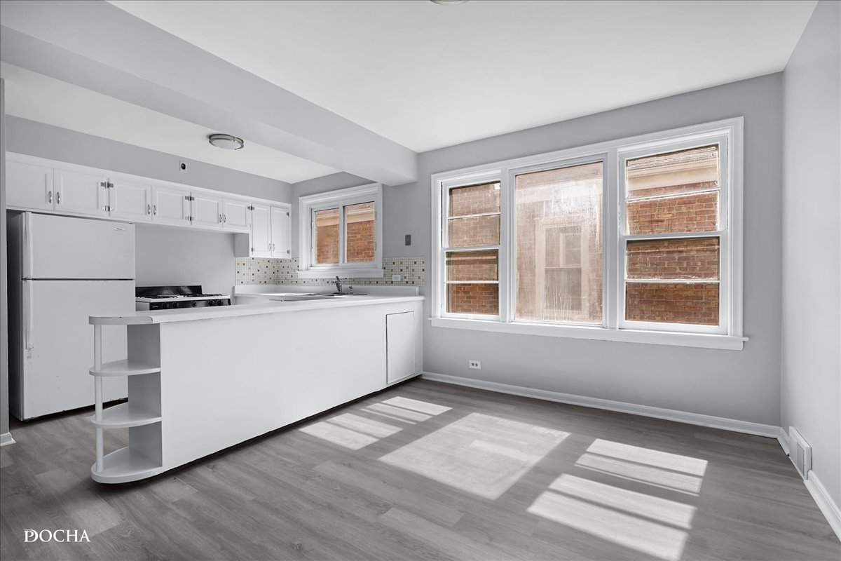 1322 N Austin Boulevard, Oak Park, IL 60302