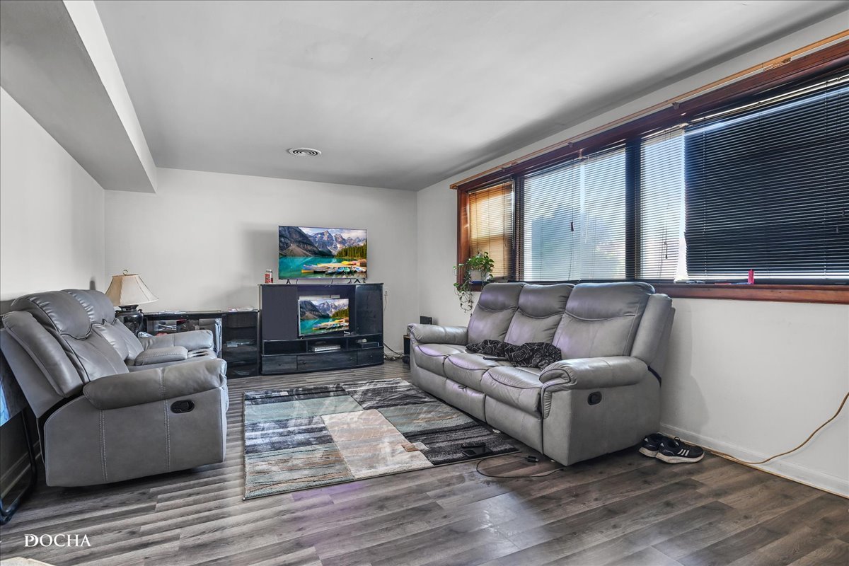 1322 N Austin Boulevard, Oak Park, IL 60302