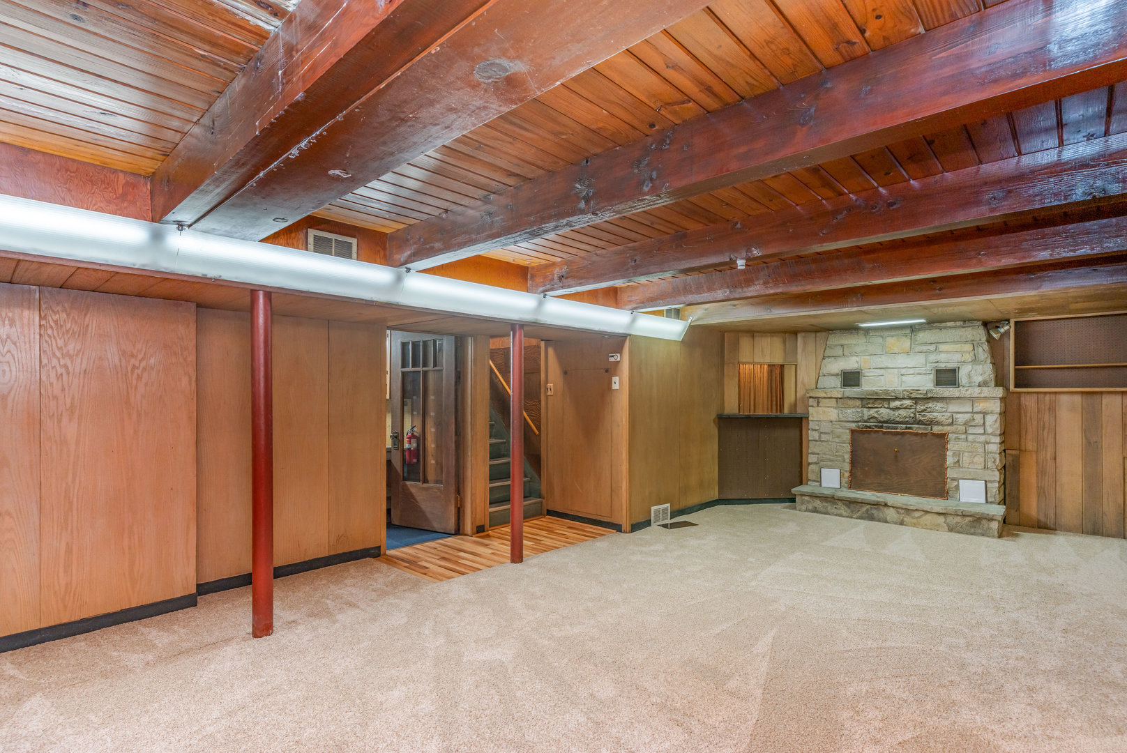 110 Homestead Drive, Wood Dale, IL 60191