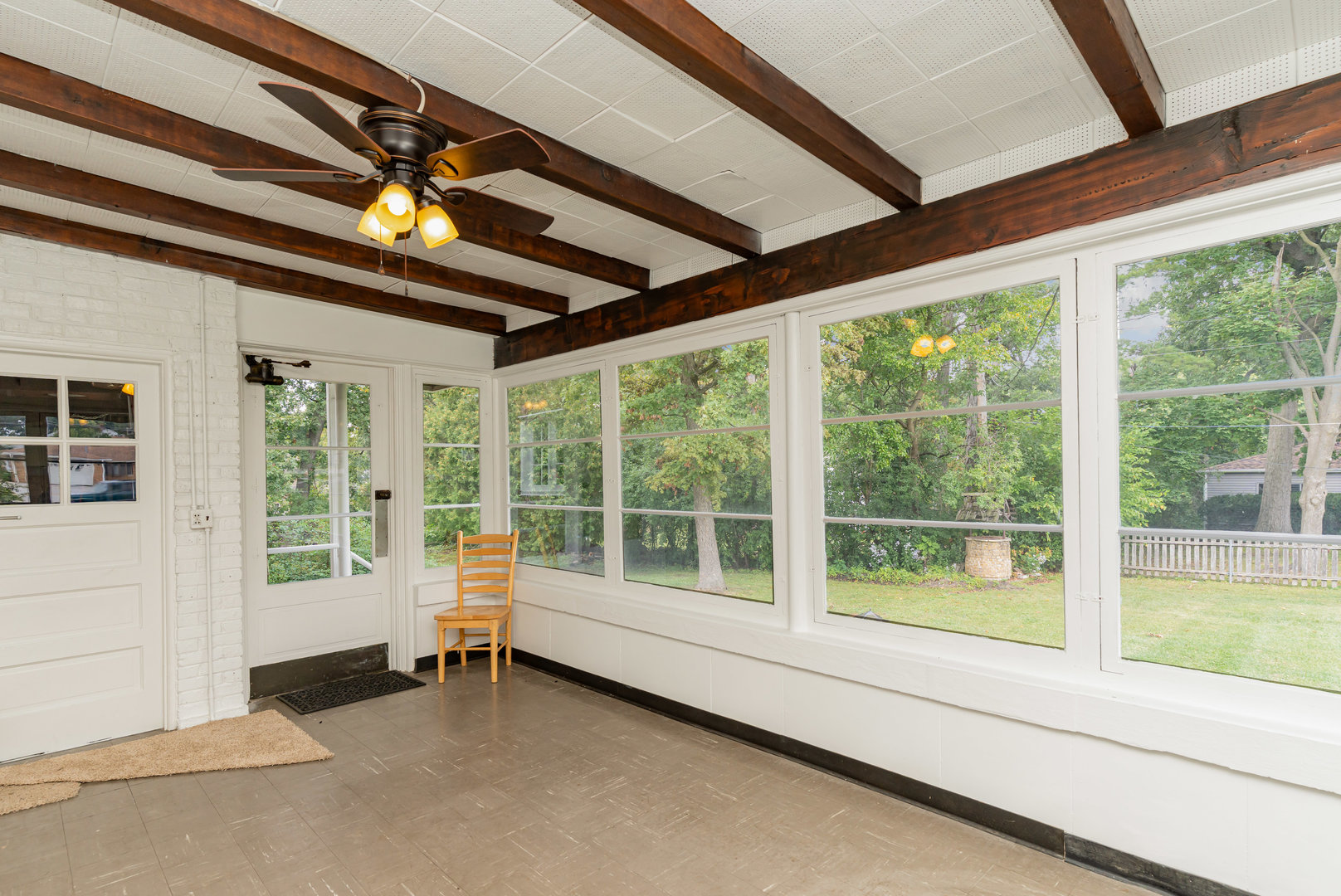 110 Homestead Drive, Wood Dale, IL 60191