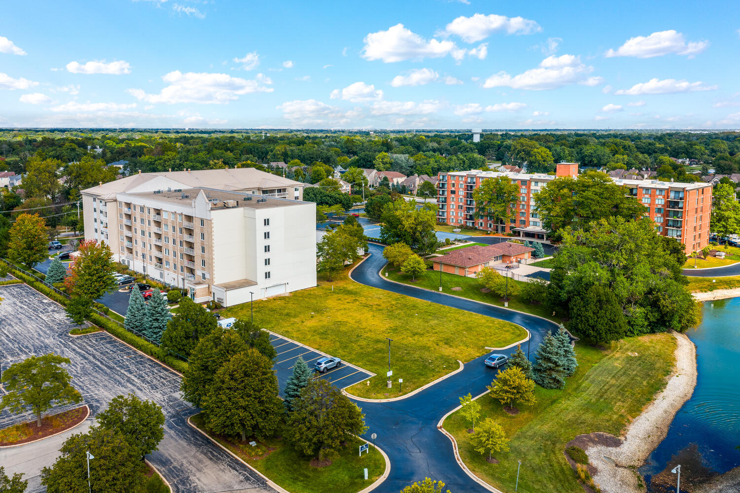 2020 Saint Regis Drive #509, Lombard, IL 60148