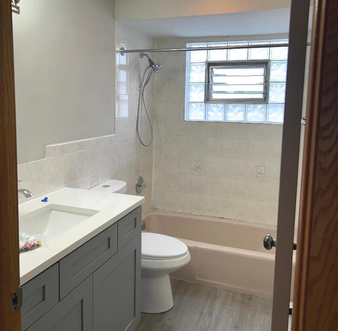 6501 W Addison Street #2S, Chicago, IL 60634