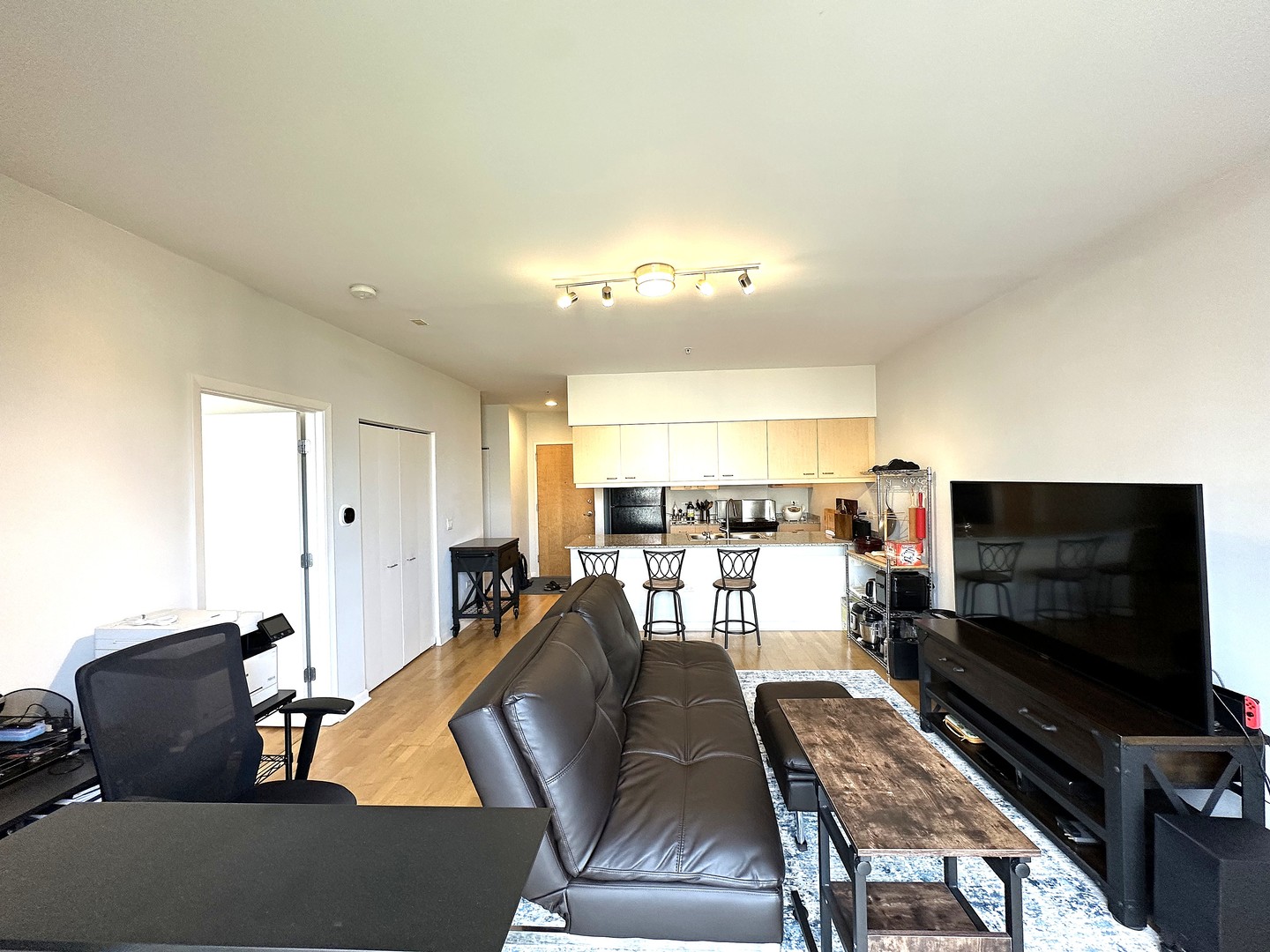 1720 Oak Avenue #706, Evanston, IL 60201