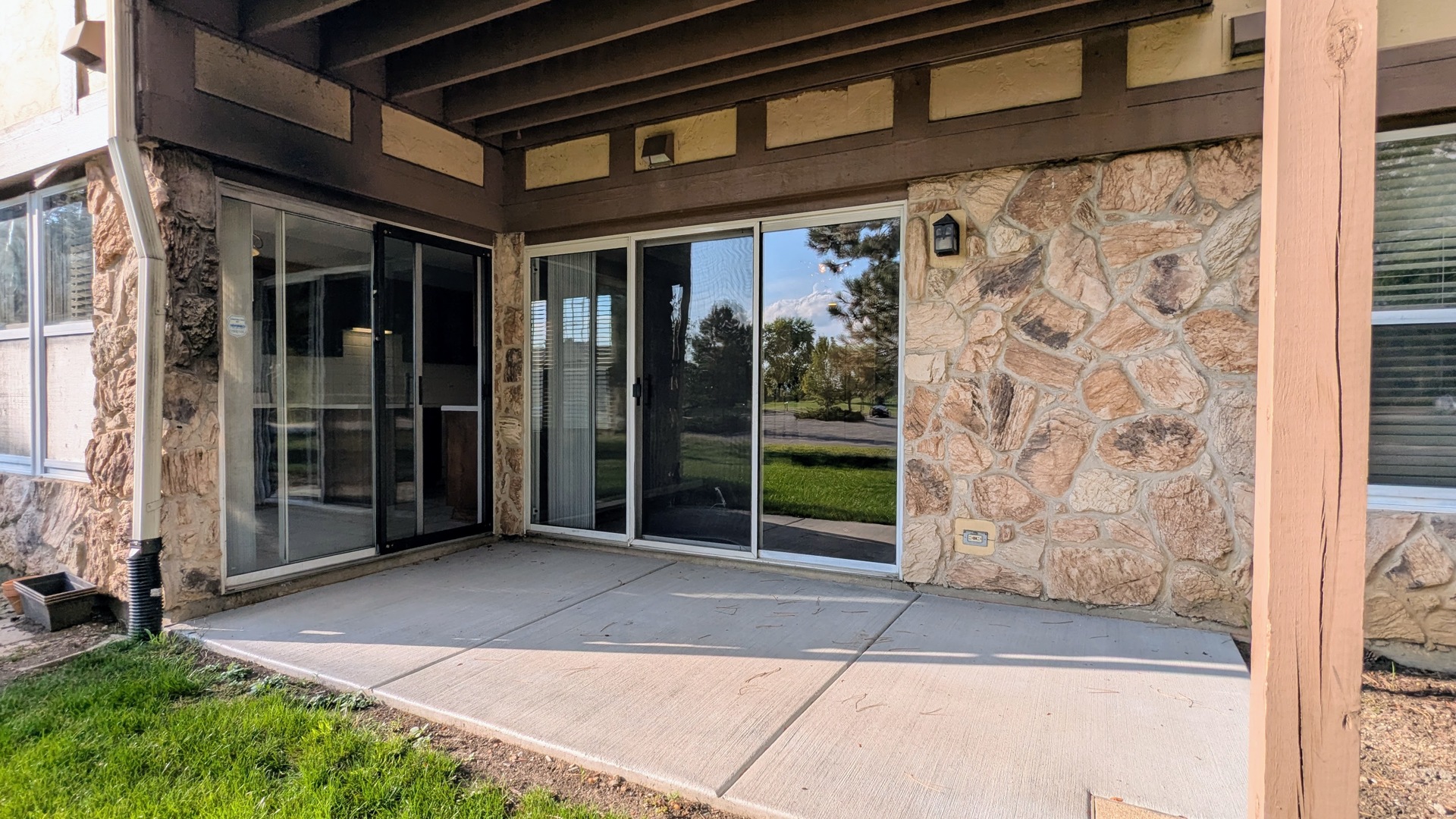 181 Brook Lane #181, Vernon Hills, IL 60061