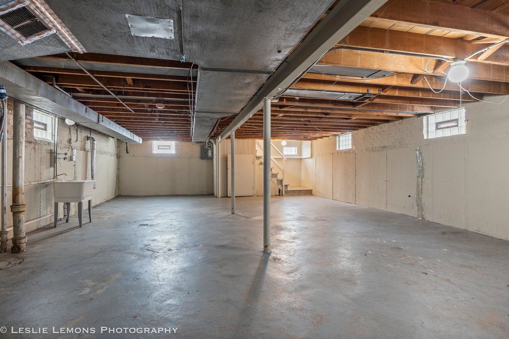 5112 S Nashville Avenue, Chicago, IL 60638