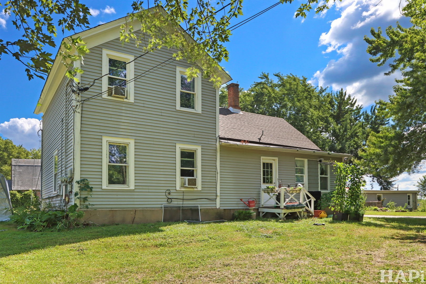 1101 N Deep Lake Road, Antioch, IL 60002