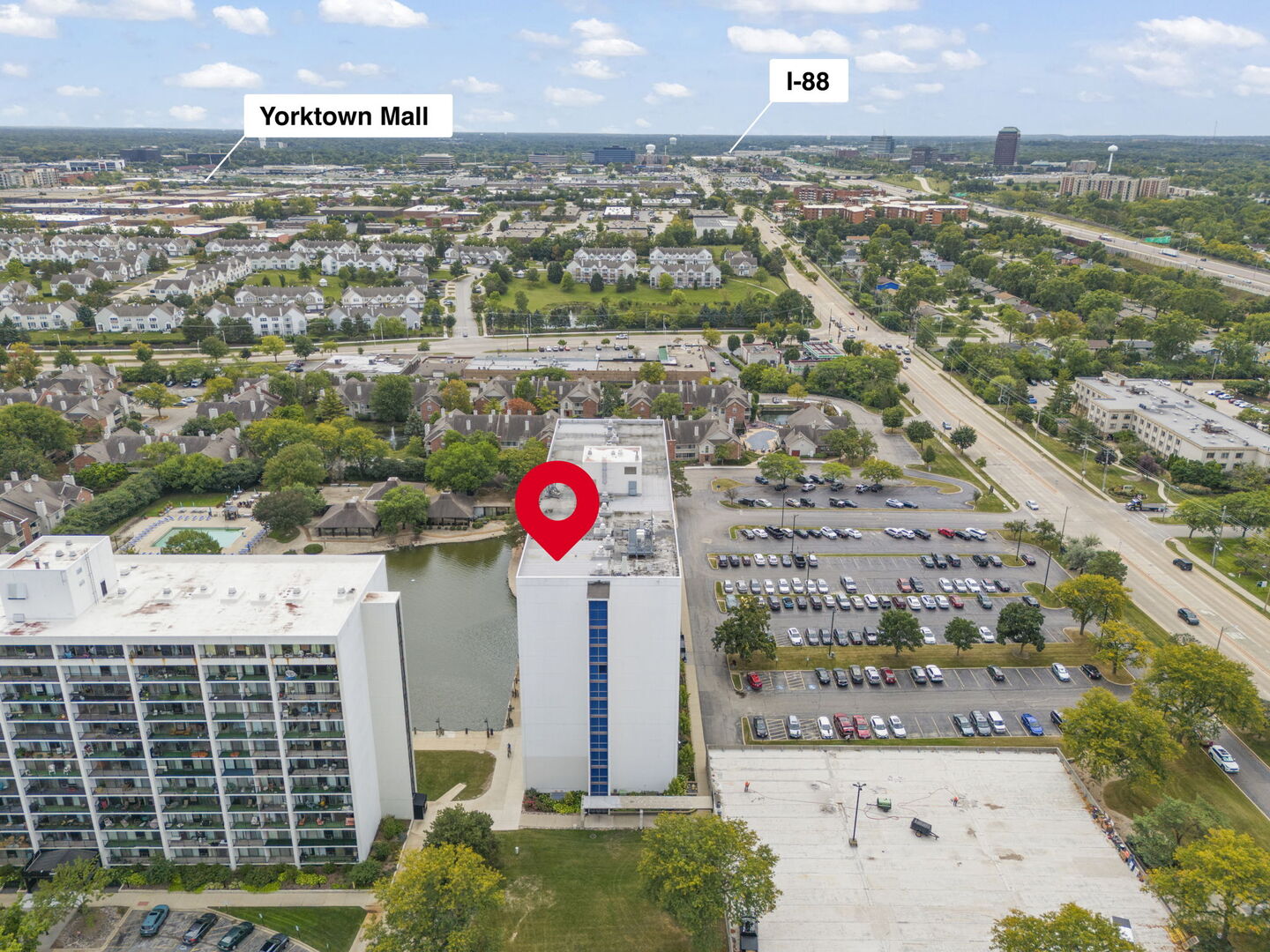 2005 S Finley Road #901, Lombard, IL 60148