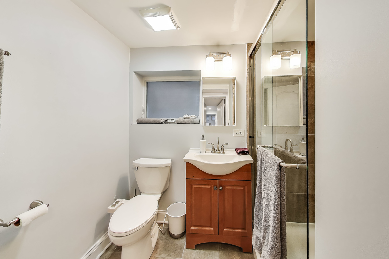 5013 W Dakin Street, Chicago, IL 60641