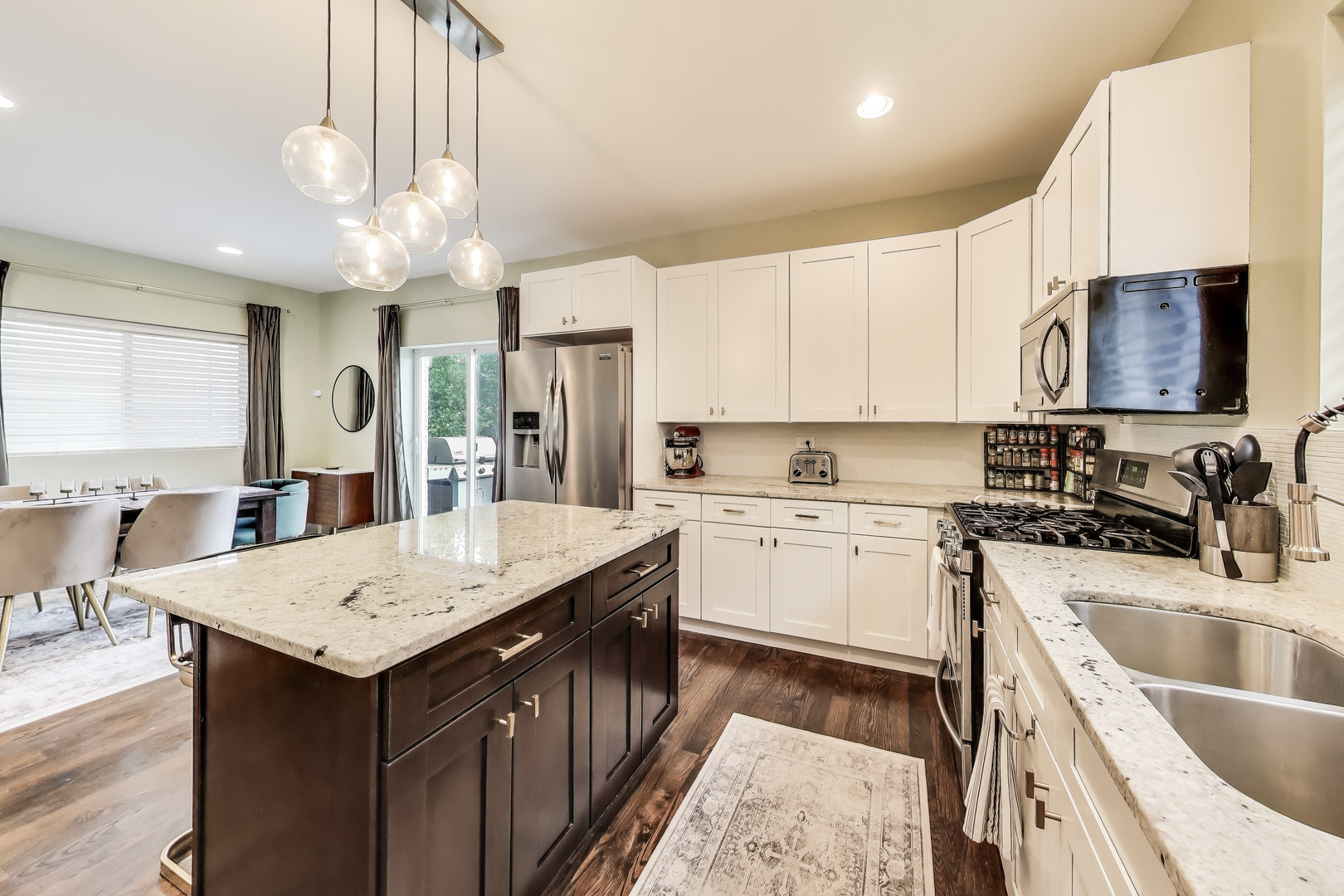 5013 W Dakin Street, Chicago, IL 60641