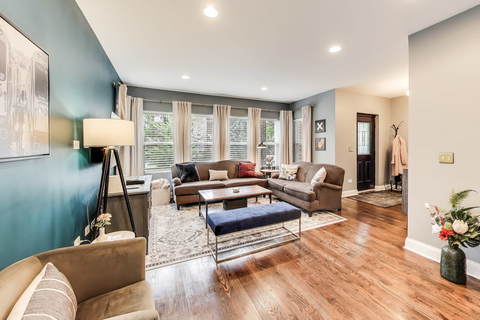 5013 W Dakin Street, Chicago, IL 60641