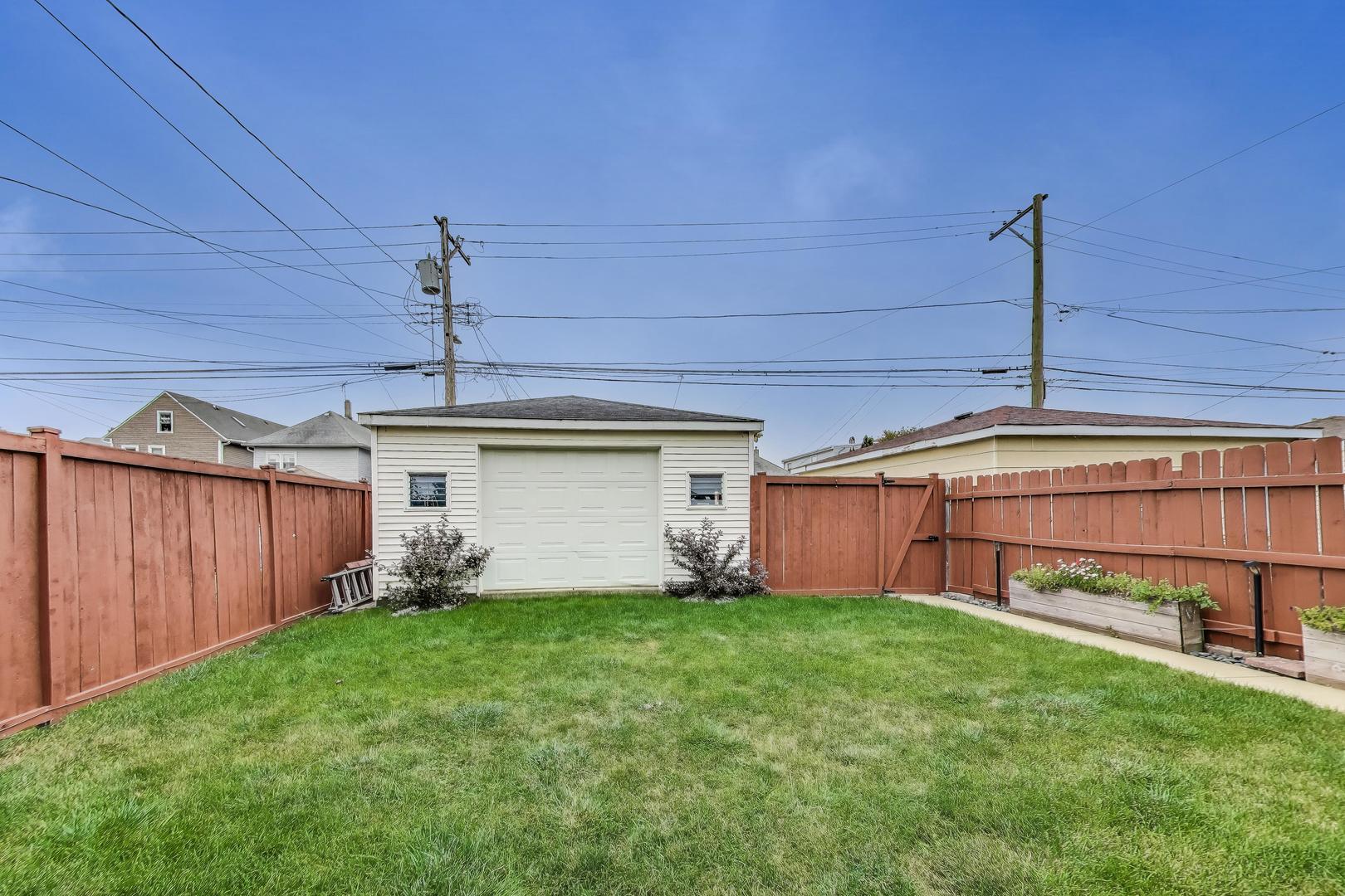 5013 W Dakin Street, Chicago, IL 60641