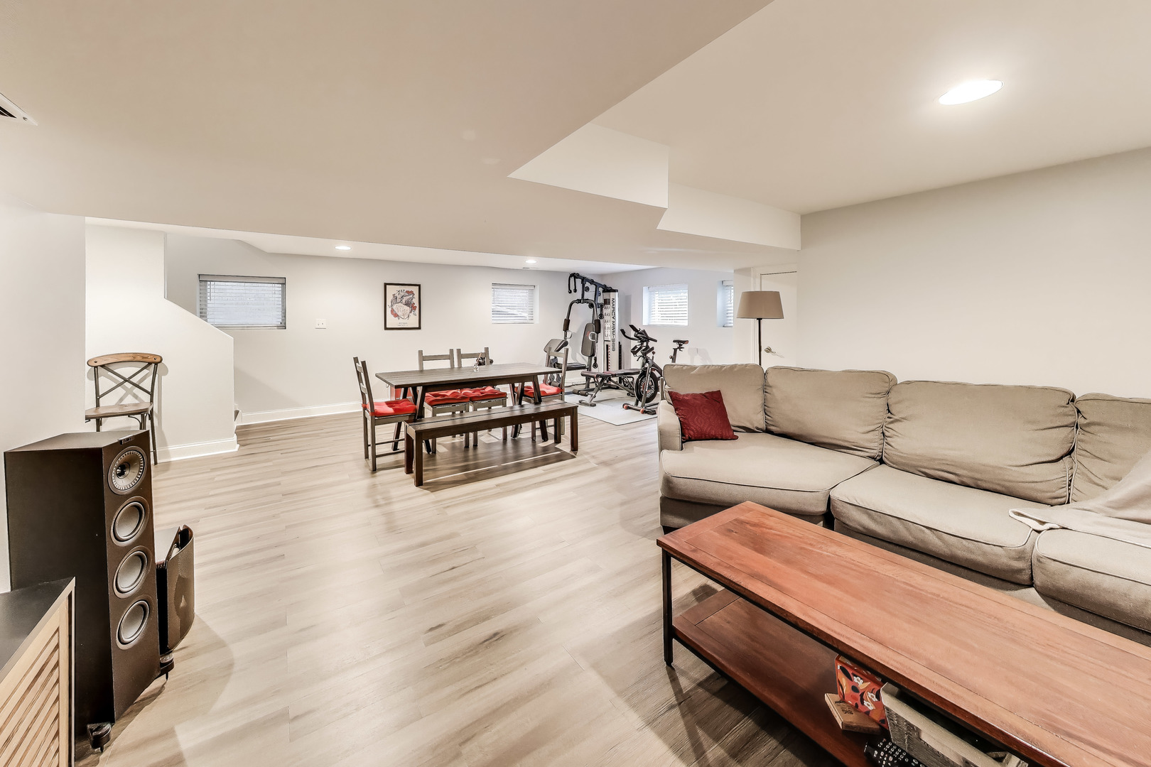 5013 W Dakin Street, Chicago, IL 60641