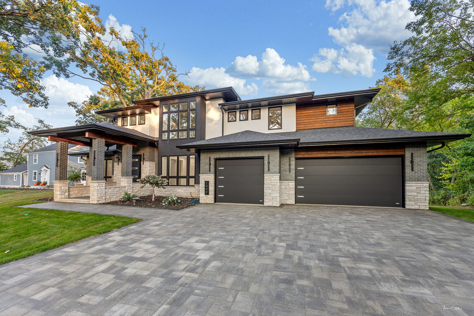 7309 W Palos Avenue, Palos Heights, IL 60463