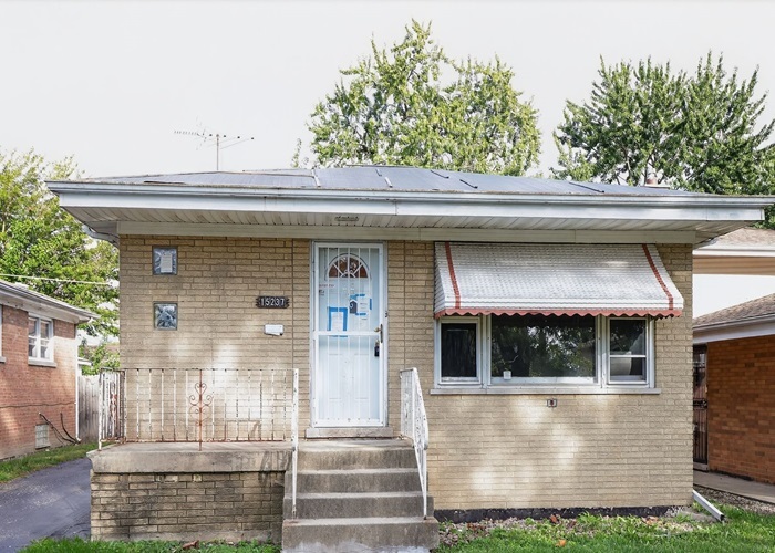 15237 Oak Street, Dolton, IL 60419
