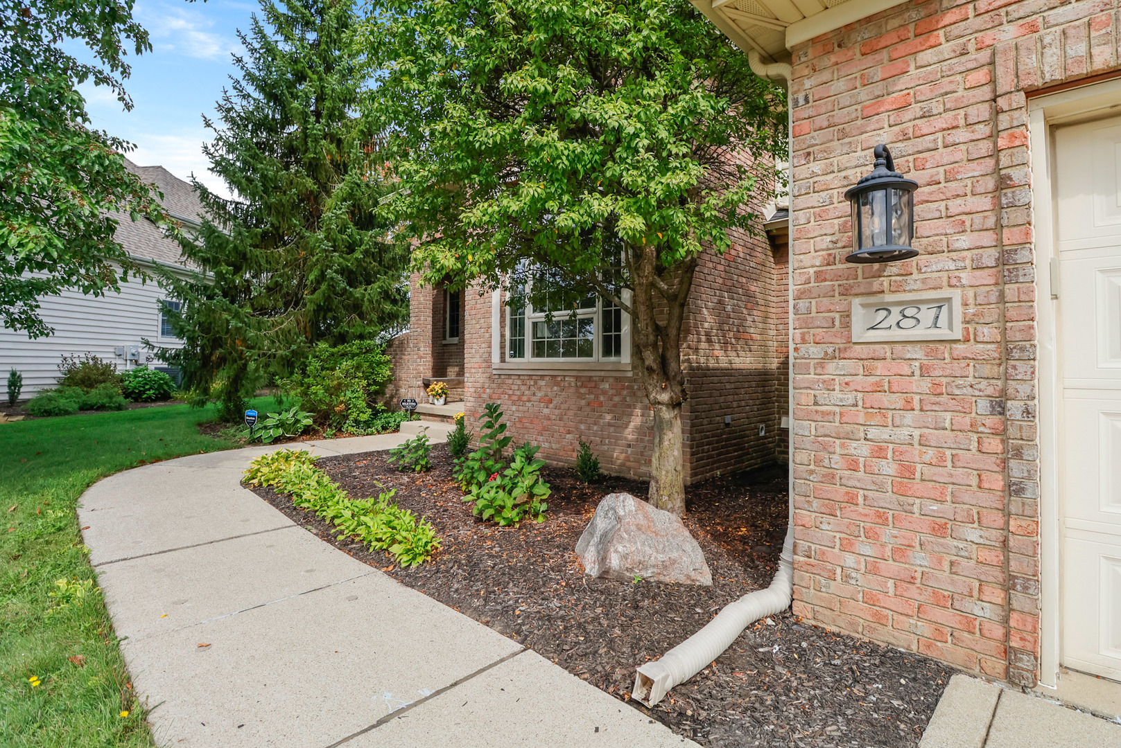 281 Larwick Circle, Valparaiso, IN 46385