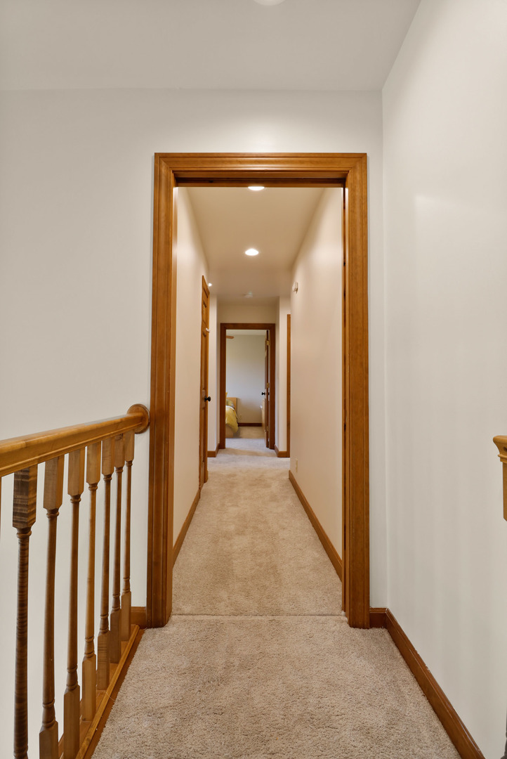 281 Larwick Circle, Valparaiso, IN 46385