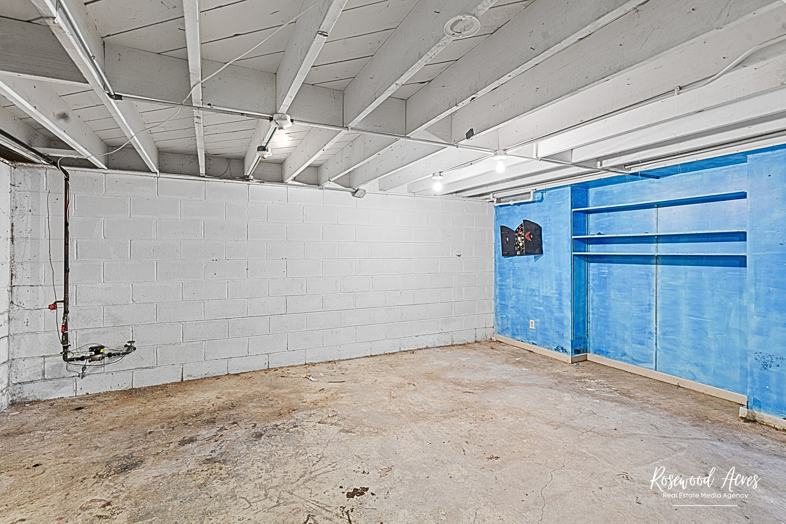 665 N Kennedy Drive, Kankakee, IL 60901