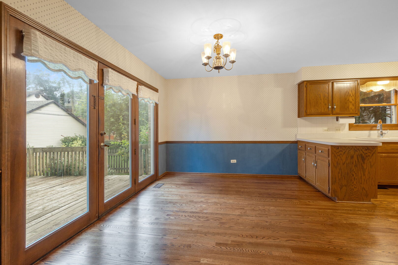 3927 Linden Avenue, Western Springs, IL 60558