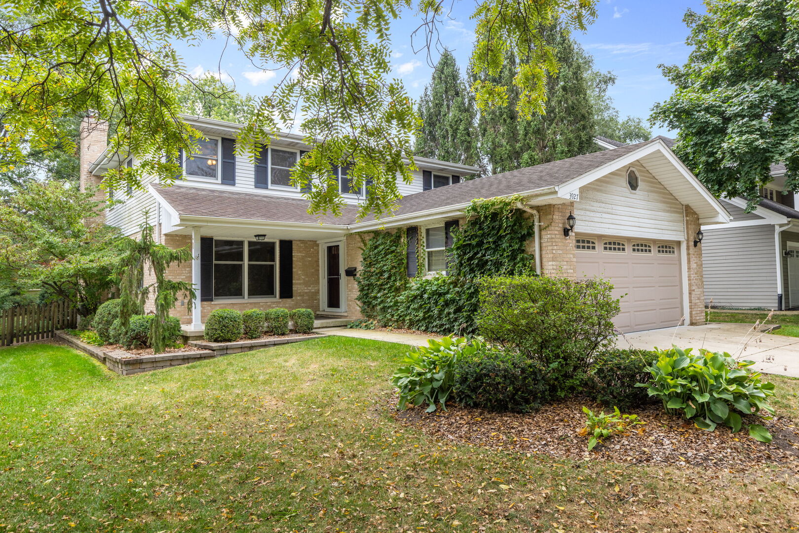 3927 Linden Avenue, Western Springs, IL 60558