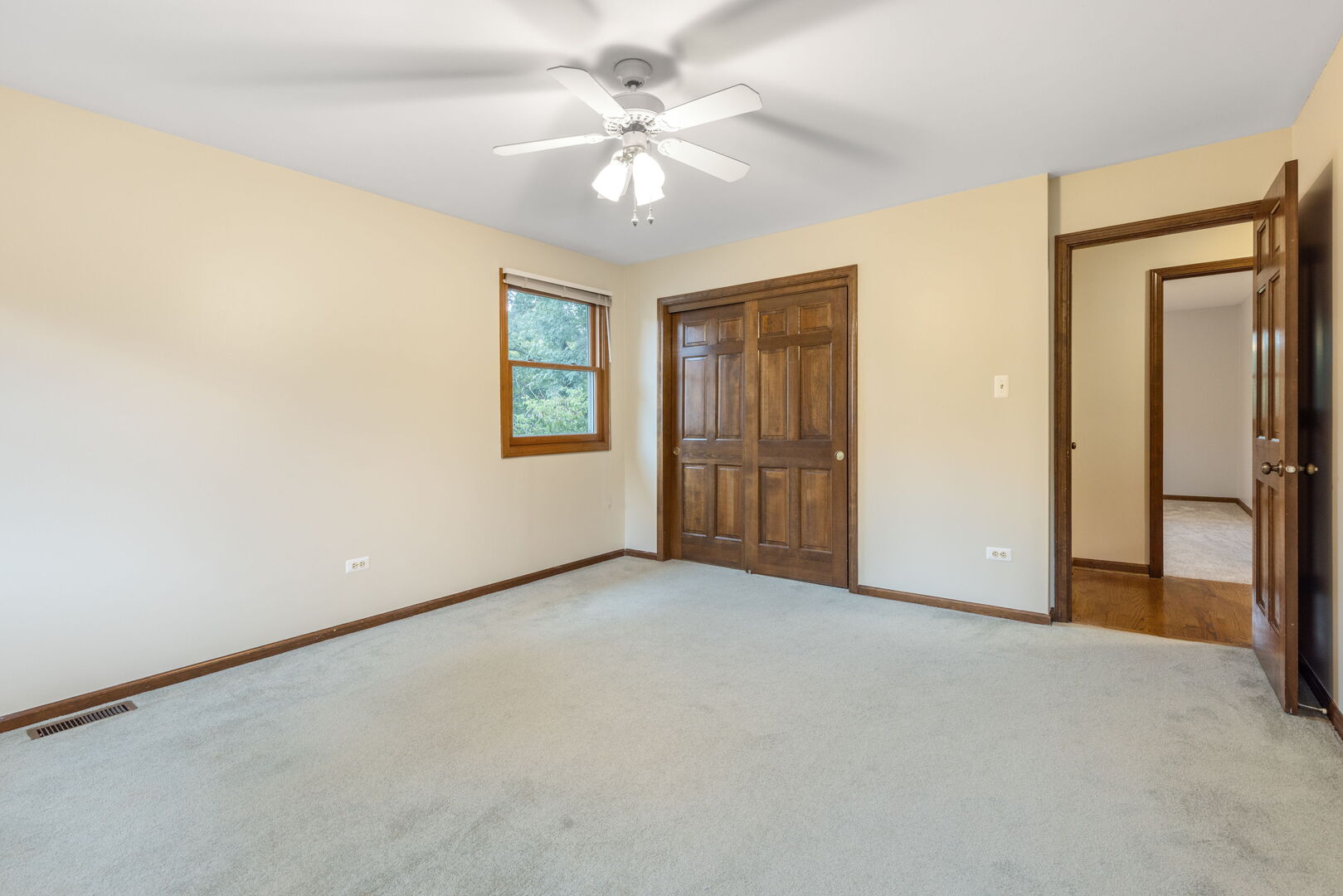 3927 Linden Avenue, Western Springs, IL 60558