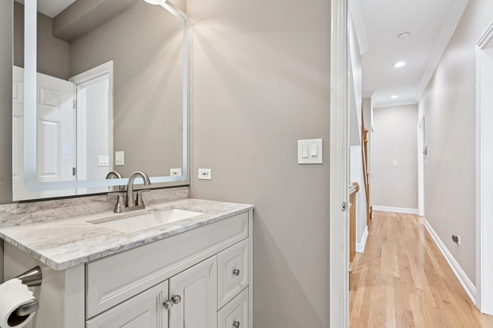 1341 S Indiana Avenue #D, Chicago, IL 60605