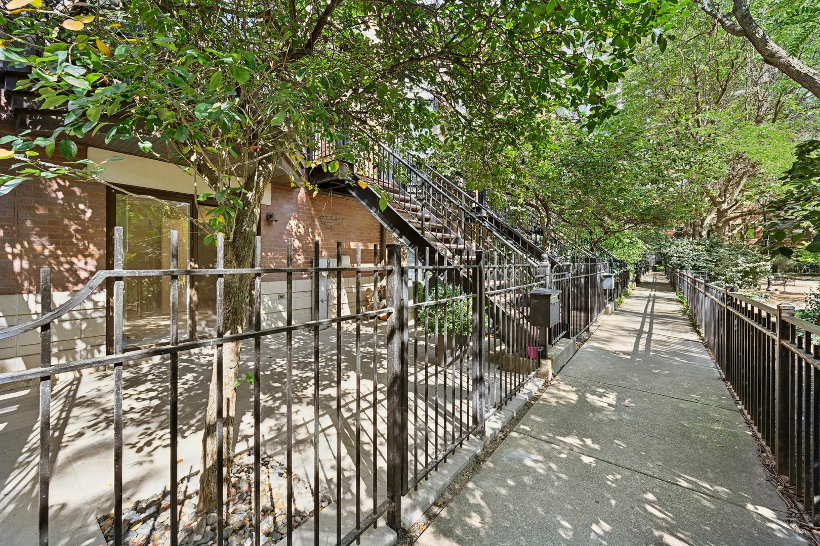 1341 S Indiana Avenue #D, Chicago, IL 60605